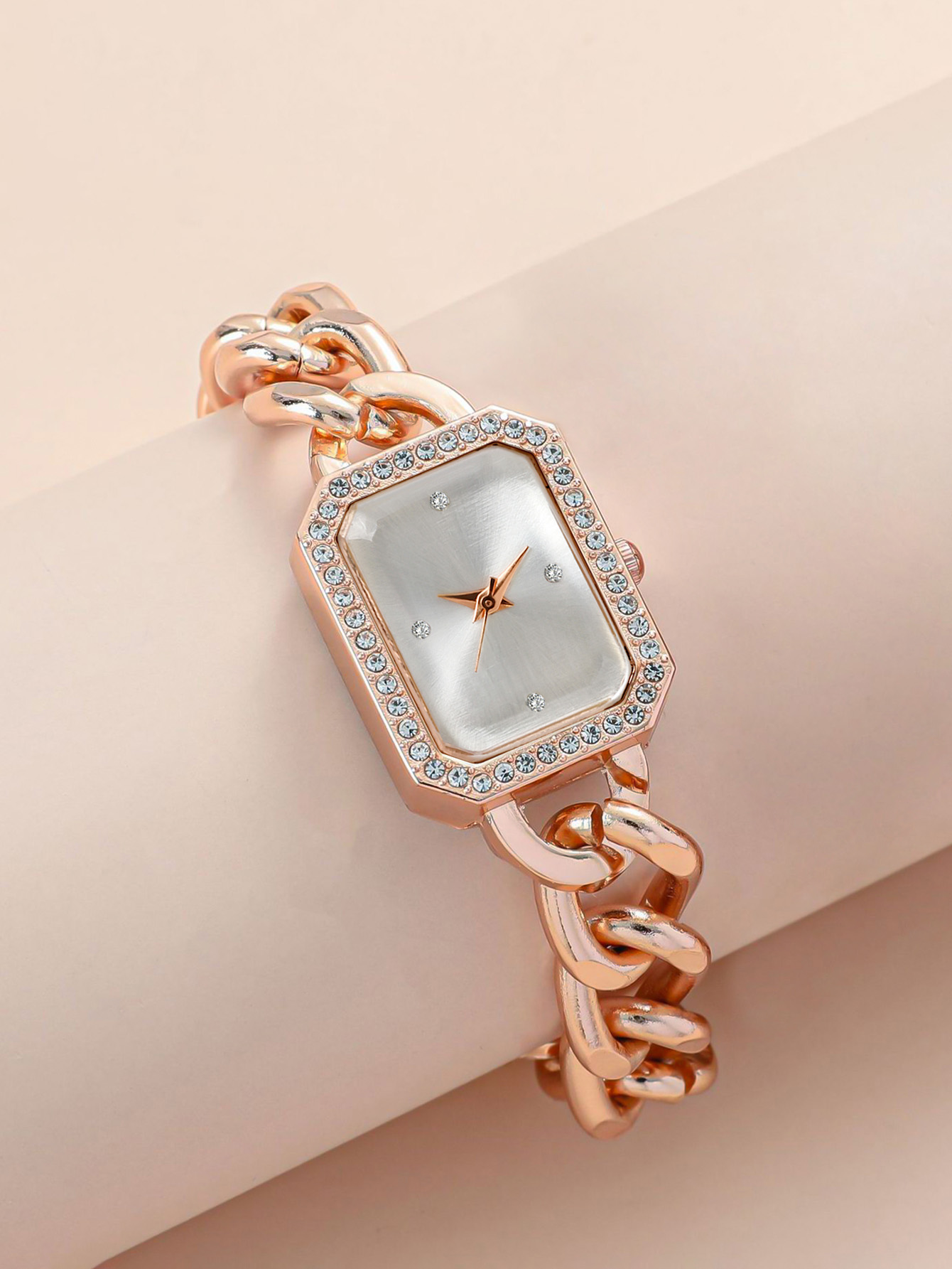 Mystery box bevat 1 willekeuri - Luxury Watch Box recensie en prijs