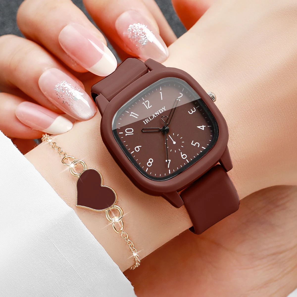 4PCS Fashion Vierkante Dames Q - Open Heart Watch recensie en prijs
