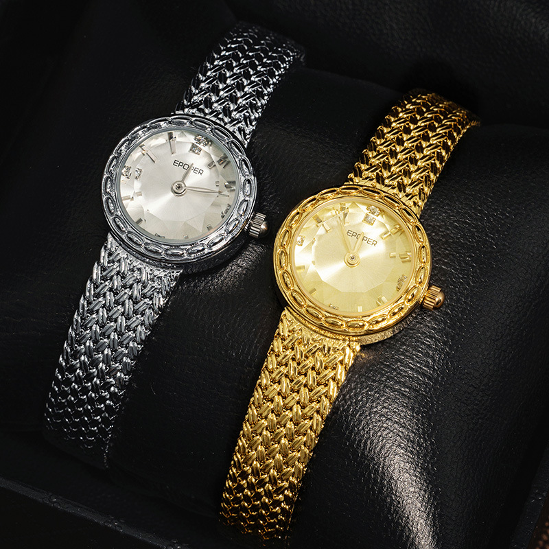 Retro-stijl tarweoorhorloge, h - Luxury Watch Values recensie en prijs