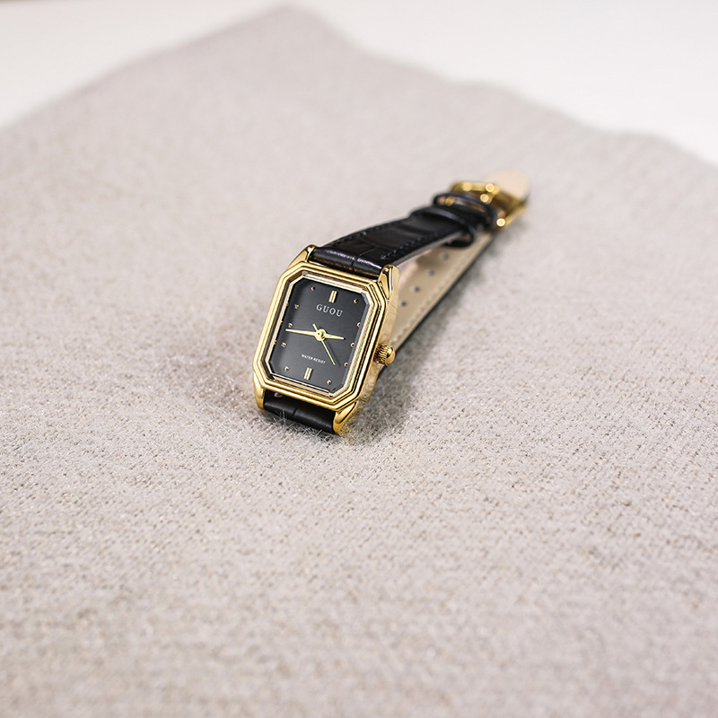 Nieuw klassiek, vintage, Hong  - Luxury Watch In Hong Kong recensie en prijs