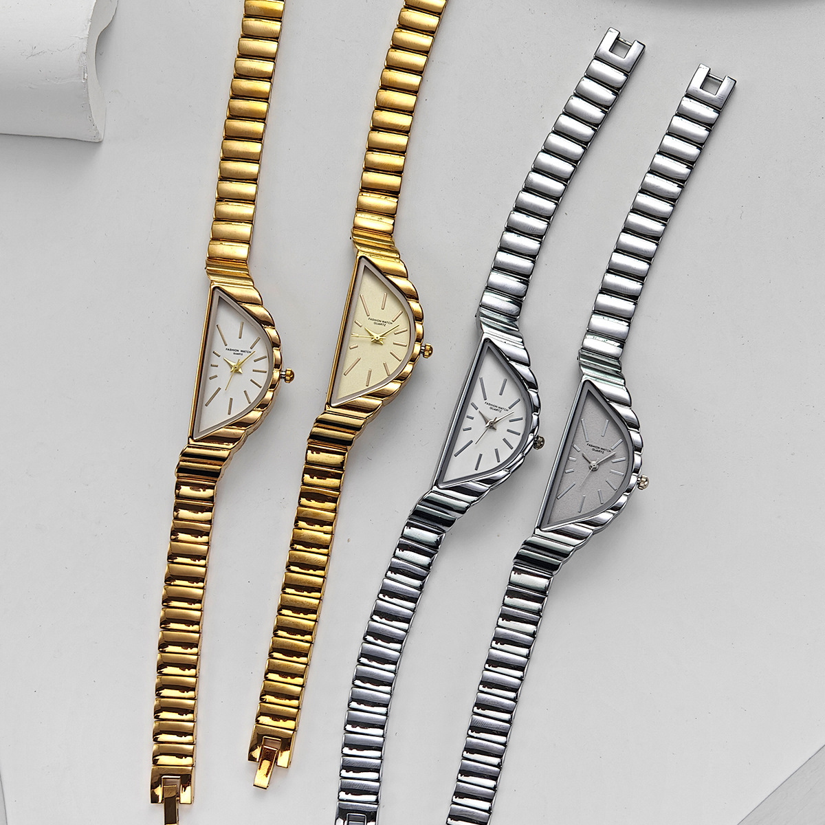 Dameshorloge Mode Creatieve Dr - Watch Triangle Luxury recensie en prijs