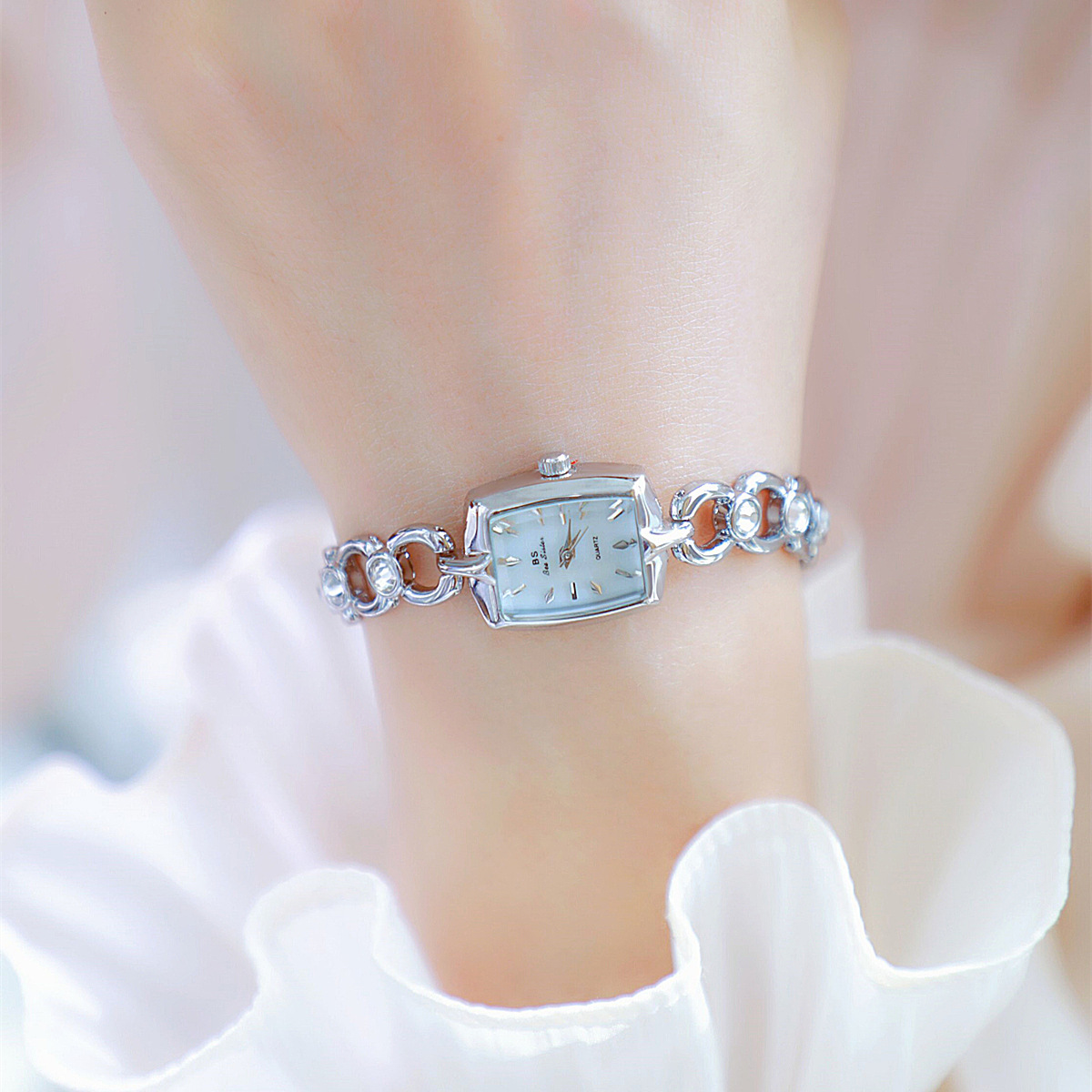 UTHAI Horloge voor dames Licht - Luxury Watch And Jewelry Brand recensie en prijs